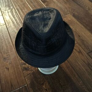 Milani Classic Black Hat